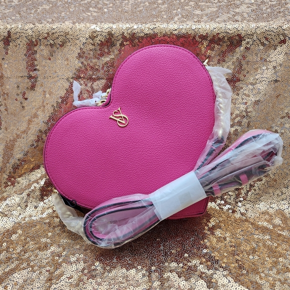 Victoria's Secret Barbiecore Pink Heart Adjustable Strap Crossbody Bag - Picture 2 of 9